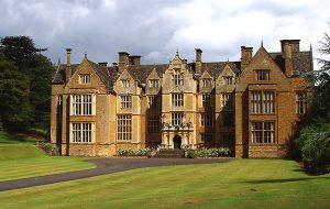 Wroxton Mano