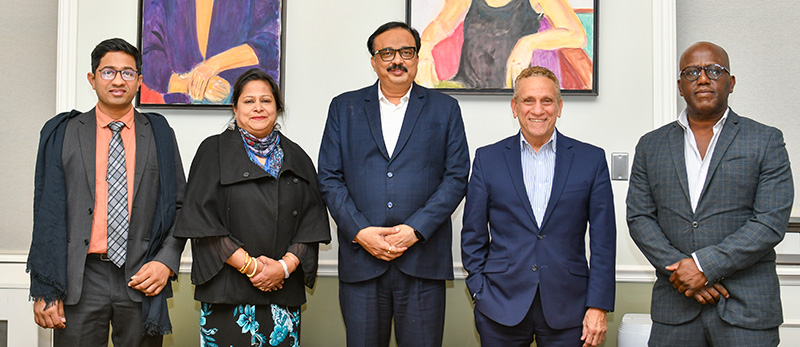 India Partners Pay Visit to Campus 
