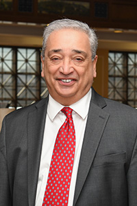 Robert Diaz