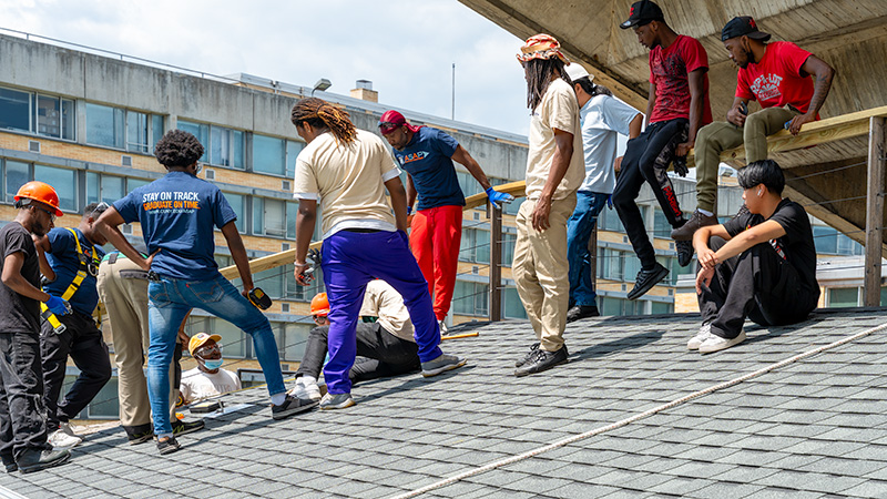 Bronx Residents Participate in BCC’s Solar Power Training Class