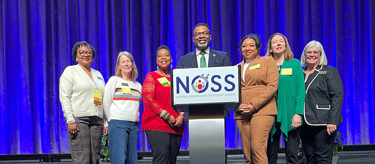 Dr. Larry Johnson giving NOSS keynote
