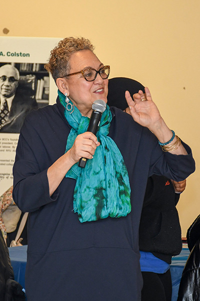 Professor Gloria Rodriguez